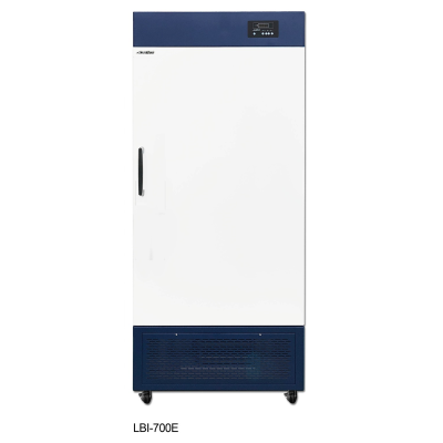 Tủ ấm lạnh 700 lít, 10 đến 60oC, có lập trình LBI-700M Labtech