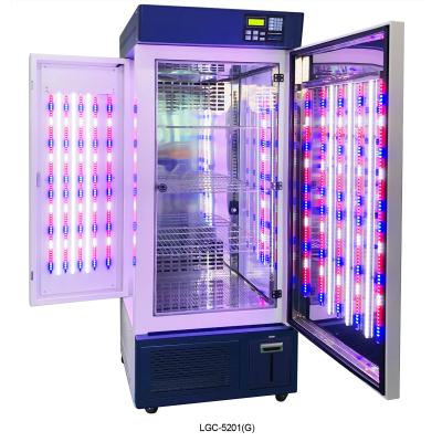 TỦ MÔI TRƯỜNG (Tủ sinh trưởng) điều khiển ánh sáng, nhiệt độ, độ ẩm 430 lít LGC-5201 Labtech